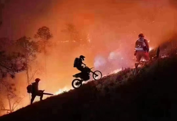 山火無(wú)情，騎士有愛 ——鑫源摩托車隊(duì)支援北碚山火救援